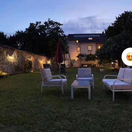 La Maison Du Luxe Ris-Orangis Bagian luar foto