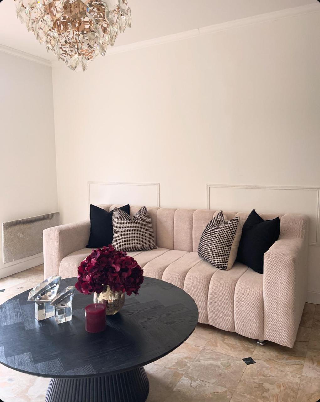 La Maison Du Luxe Ris-Orangis Bagian luar foto